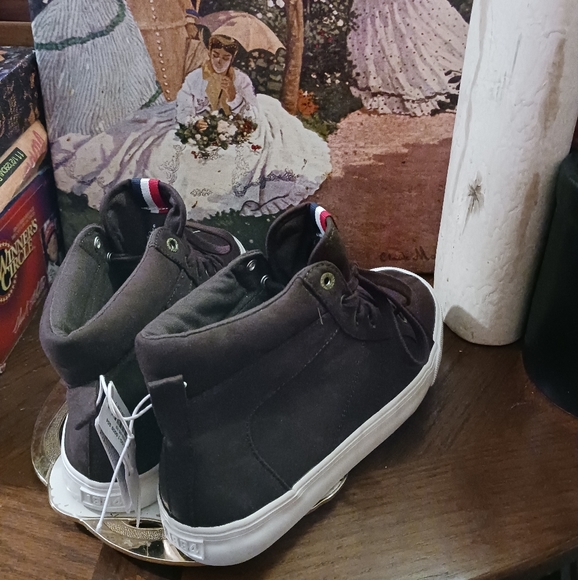 👟 👟 Navy Faux Suede Hightop Sneakers 👟 👞NWT!Dark Brown,Nice🎁Gift. 👟 👞 - Picture 9 of 12